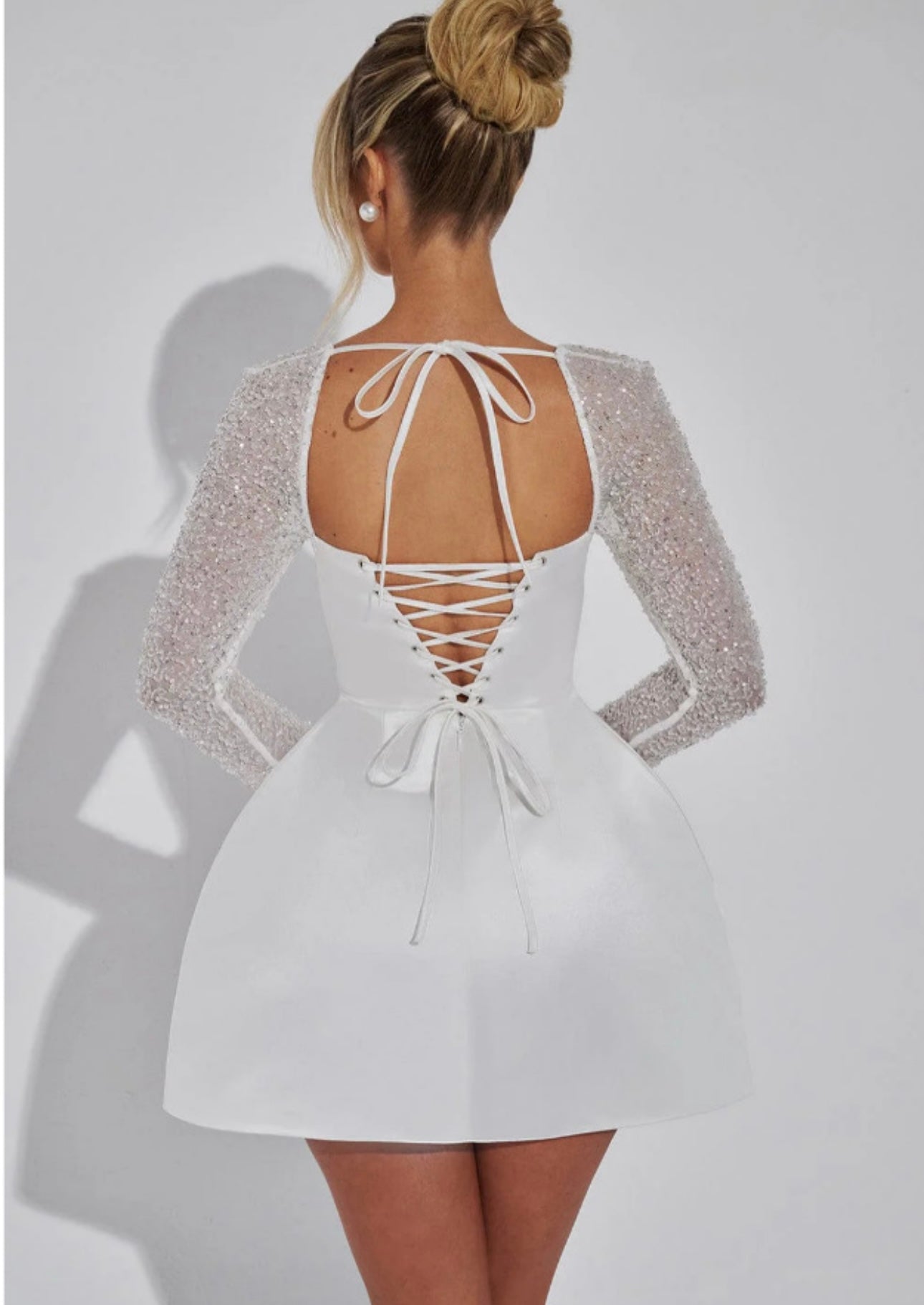 Halter Neck Mini Dress with Backles.