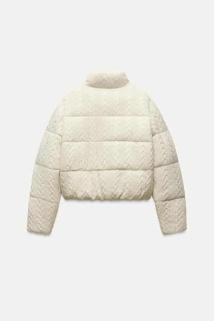 Chic Puffer Jacket – The Ultimate Winter Essential